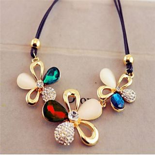Daphne Modern Exaggerated Flower Clavicle Chain Necklace (Screen Color)