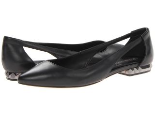 BCBGMAXAZRIA Window Womens Slip on Dress Shoes (Black)