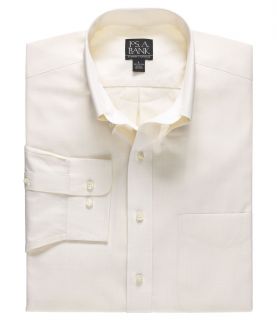 Traveler Buttondown Collar Tailored Fit Sportshirt JoS. A. Bank
