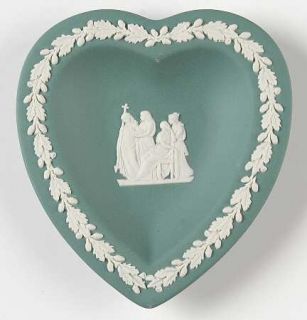 Wedgwood Cream Color On Teal Jasperware Small Heart Shape Ashtray, Fine China Di