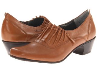 Fidji G553 Womens Slip on Shoes (Tan)